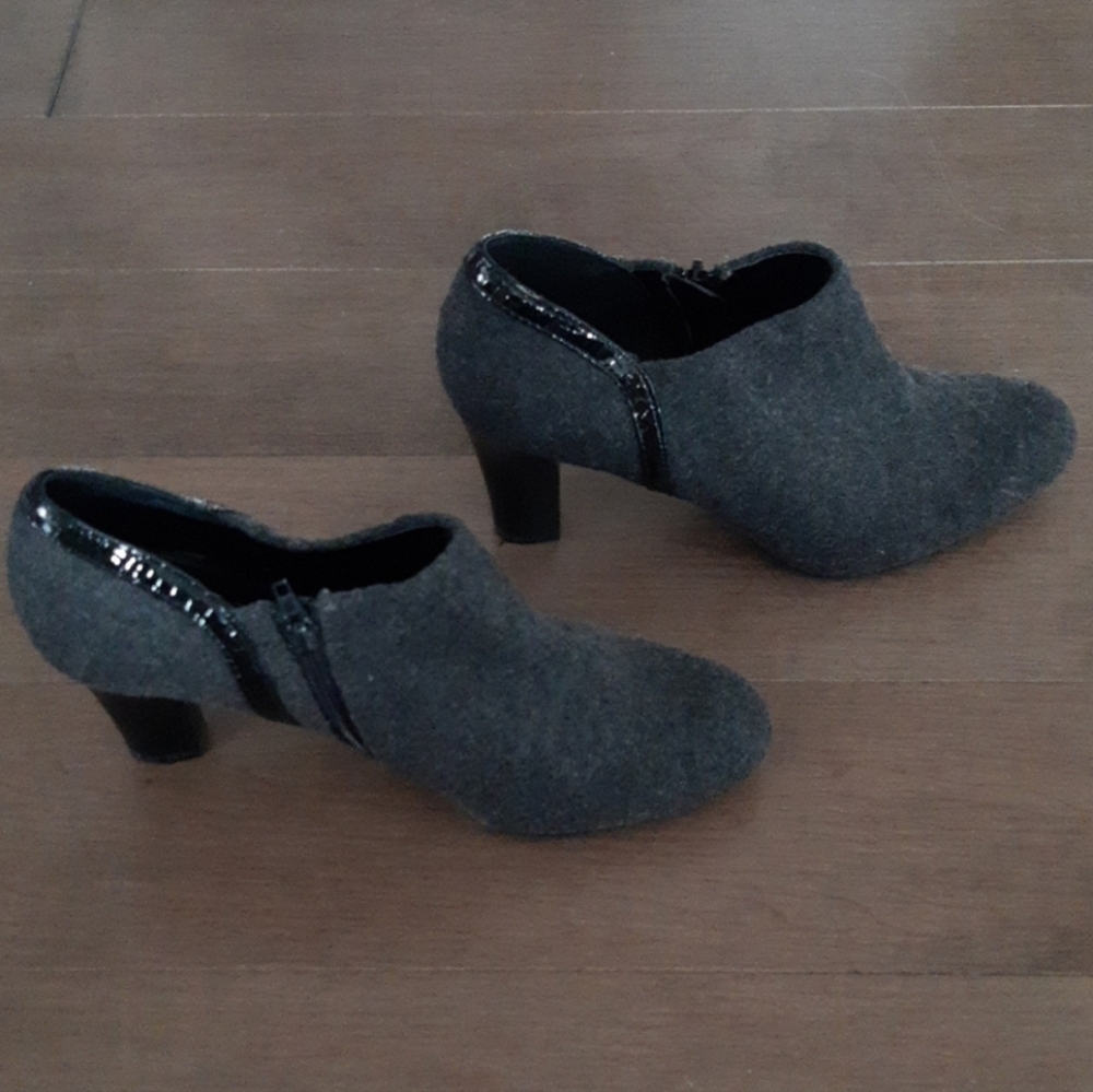 Liz Claiborne Booties